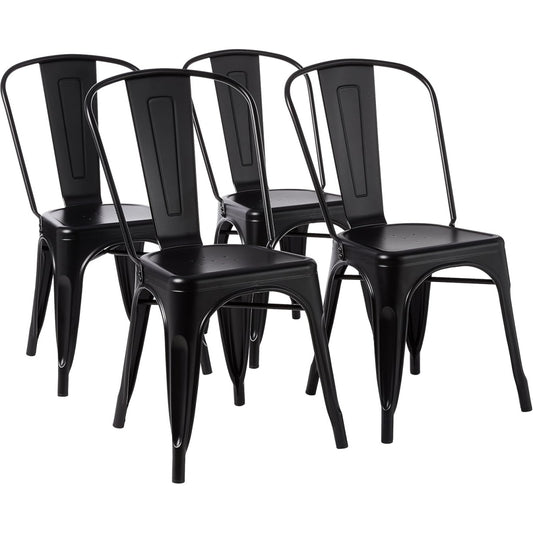 Ensemble de quatre chaises noires empilables en metal pour cuisine ou interieur